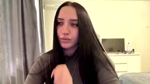 Snapshot of desireespady chatting on 29, 5, 2026 Kira online show from 29, 5, 2026