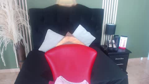 Desiring Angel online show from 1, 2, 2025