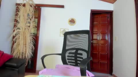Snapshot of desiring__angel chatting on 7, 5, 2026 Desiring Angel online show from 7, 5, 2026