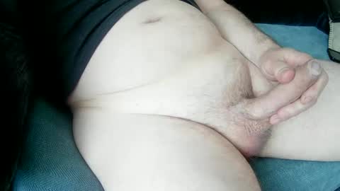 Snapshot of desmoi chatting on 14, 4, 2026 desmoi online show from 14, 4, 2026