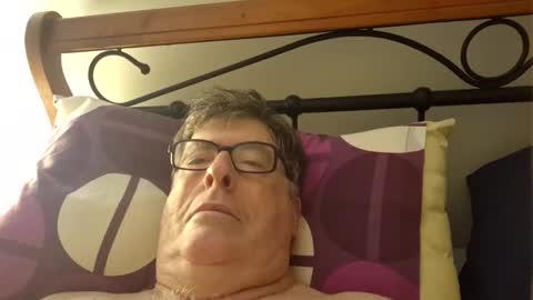 Desmon1958 online show from 9, 1, 2026