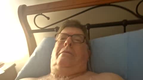 Desmon1958 online show from 1, 3, 2026