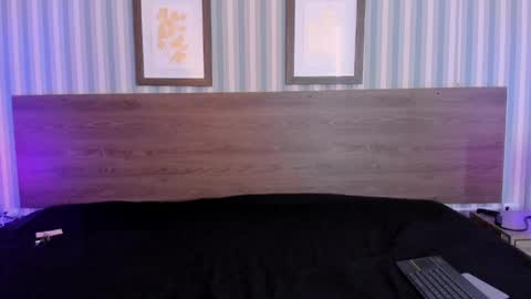 Snapshot of destello_xxx chatting on 1, 6, 2026 Destello online show from 1, 6, 2026
