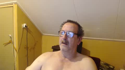 destelp online show from 28, 9, 2025