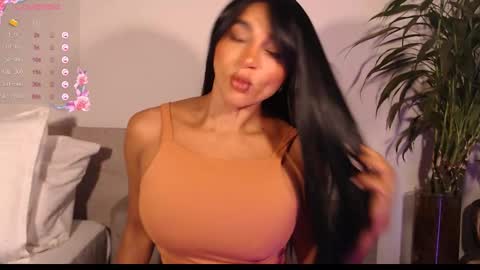 Snapshot of destinnemil chatting on 17, 2, 2026 Destinne Mill online show from 17, 2, 2026