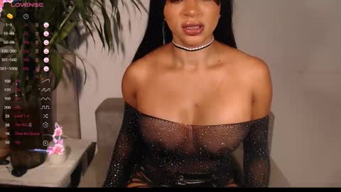 Snapshot of destinnemil chatting on 26, 2, 2026 Destinne Mill online show from 26, 2, 2026