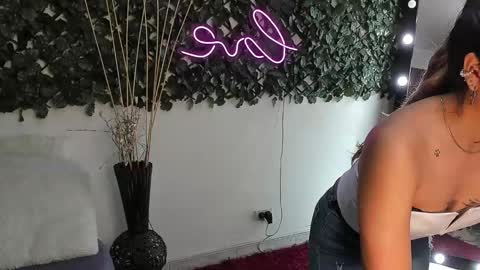 Destiny online show from 15, 9, 2025