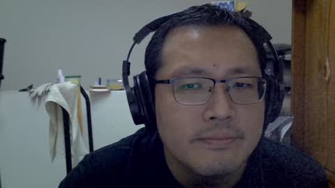 Snapshot of destroy1984 chatting on 22, 1, 2025 Destroy November 1984 online show from 22, 1, 2025