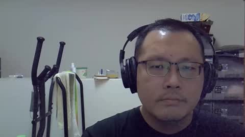 Snapshot of destroy1984 chatting on 13, 9, 2025 Destroy November 1984 online show from 13, 9, 2025