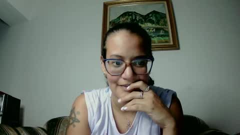 Snapshot of destrukturada chatting on 11, 4, 2026 Destrukturada online show from 11, 4, 2026