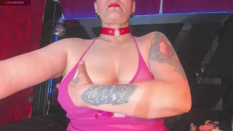 Snapshot of devil_taylorx chatting on 6, 3, 2025 devil_taylorx online show from 6, 3, 2025