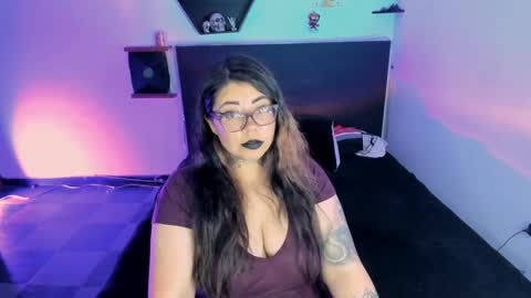 Snapshot of devilfox29 chatting on 9, 1, 2025  L I NA  online show from 9, 1, 2025