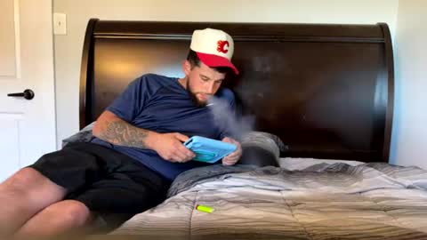 Snapshot of devonclarky213 chatting on 20, 7, 2026 come play online show from 20, 7, 2026
