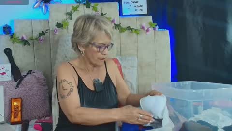 Snapshot of devora_mature65 chatting on 9, 1, 2026 Devora online show from 9, 1, 2026