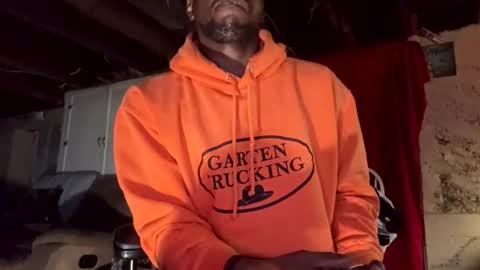 Snapshot of dhbbc454336 chatting on 15, 12, 2024 Marcus D-von Steel as the raunchy ass sniffer thrill me with your online show from 15, 12, 2024