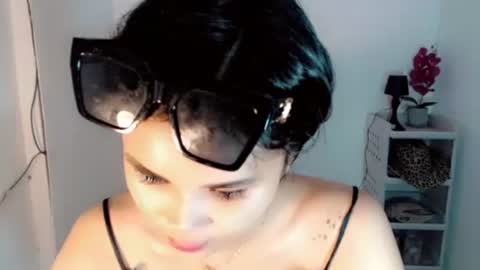 Snapshot of diamond_temptress chatting on 9, 6, 2026 diamond_temptress online show from 9, 6, 2026