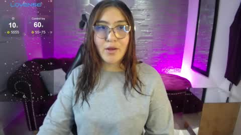 Snapshot of diamondfox_m chatting on 5, 5, 2026 Your Diamond online show from 5, 5, 2026