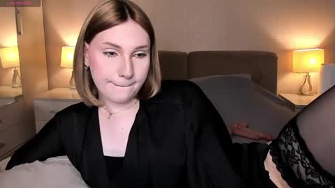 Snapshot of diana__rose chatting on 2, 6, 2026 diana__rose online show from 2, 6, 2026