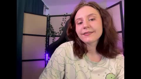 Snapshot of diana_floweri chatting on 24, 7, 2026 Diana online show from 24, 7, 2026