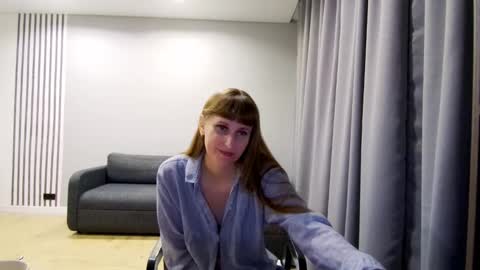 Snapshot of diana_meridor chatting on 5, 2, 2025 diana_meridor online show from 5, 2, 2025