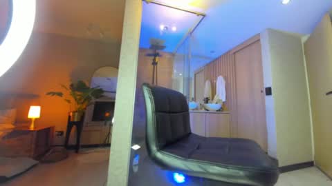 Snapshot of dianac1998 chatting on 23, 10, 2025 dianac1998 online show from 23, 10, 2025