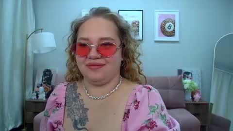 Snapshot of dianakristol chatting on 27, 6, 2026 Diana online show from 27, 6, 2026
