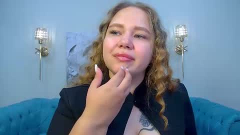 Snapshot of dianakristol chatting on 3, 7, 2026 Diana online show from 3, 7, 2026