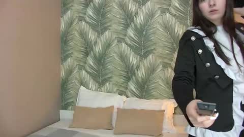 DianaPittman online show from 15, 9, 2025