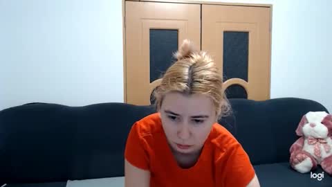 dianasmiey7 online show from 14, 2, 2025