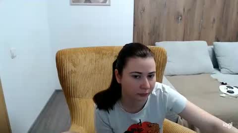 dianasmiey7 online show from 8, 5, 2026