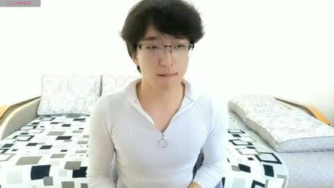 Snapshot of dianinav chatting on 23, 4, 2026 Adam online show from 23, 4, 2026