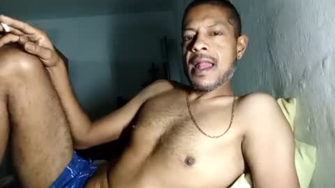 Snapshot of diannemurugan1 chatting on 1, 7, 2026 diannemurugan1 online show from 1, 7, 2026