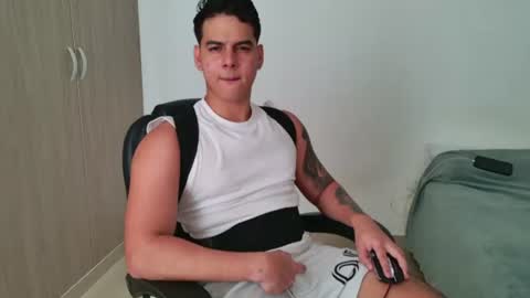 Snapshot of diego_cazas chatting on 12, 7, 2026 DIEGO CAZAS online show from 12, 7, 2026