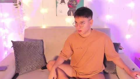 Snapshot of diegorobles30 chatting on 1, 6, 2026 Diego Robles online show from 1, 6, 2026