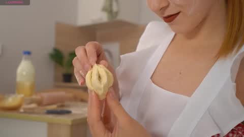 Sophie online show from 9, 10, 2025