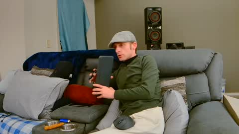 Dilldough405 online show from 12, 12, 2024