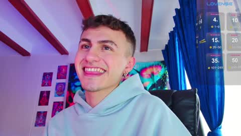 Julian Independent Model online show from 25, 1, 2025