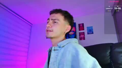 Julian Independent Model online show from 29, 7, 2026