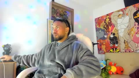Snapshot of dimitry_muscle chatting on 8, 10, 2025 dimitry kyle mucle online show from 8, 10, 2025