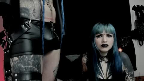 dimmuanddarkness online show from 5, 4, 2026