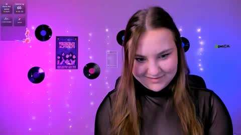 Snapshot of dina_bloom chatting on 21, 5, 2026 dina_bloom online show from 21, 5, 2026
