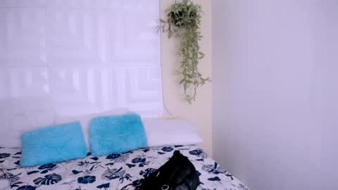 Snapshot of dina_mcry chatting on 26, 4, 2026 DINA online show from 26, 4, 2026