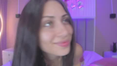Snapshot of diosa_cristal chatting on 13, 5, 2026 Cristal online show from 13, 5, 2026