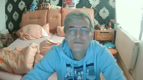 Adam Carla online show from 14, 2, 2025