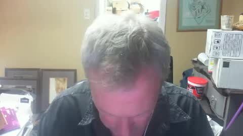 Snapshot of dirkpitt223 chatting on 21, 12, 2024 DirtkPitt Fun guy working online show from 21, 12, 2024