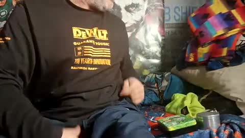 Snapshot of dirtmcgirt82 chatting on 27, 1, 2025 dirtmcgirt82 online show from 27, 1, 2025