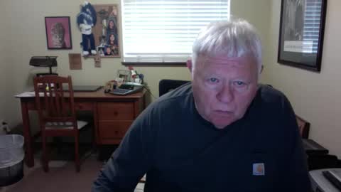 dirtrider195080438 online show from 21, 4, 2026