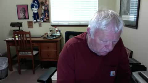 Snapshot of dirtrider195080438 chatting on 31, 5, 2026 dirtrider195080438 online show from 31, 5, 2026