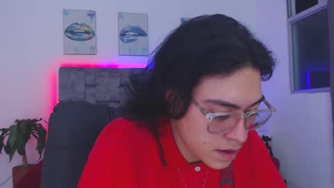 dirty model online show from 13, 9, 2025