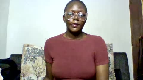 Snapshot of dirty_sweet_1 chatting on 17, 6, 2026 ELLE online show from 17, 6, 2026